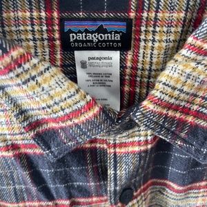 Patagonia Men’s XXL button down